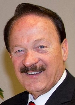 Photo of Larry McDonald