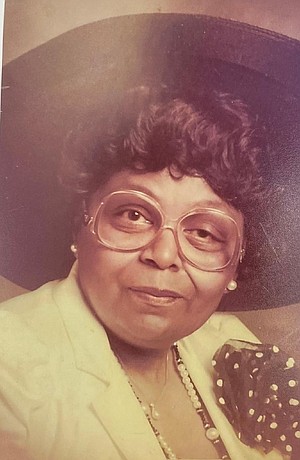 Photo of Edna Mae Smith