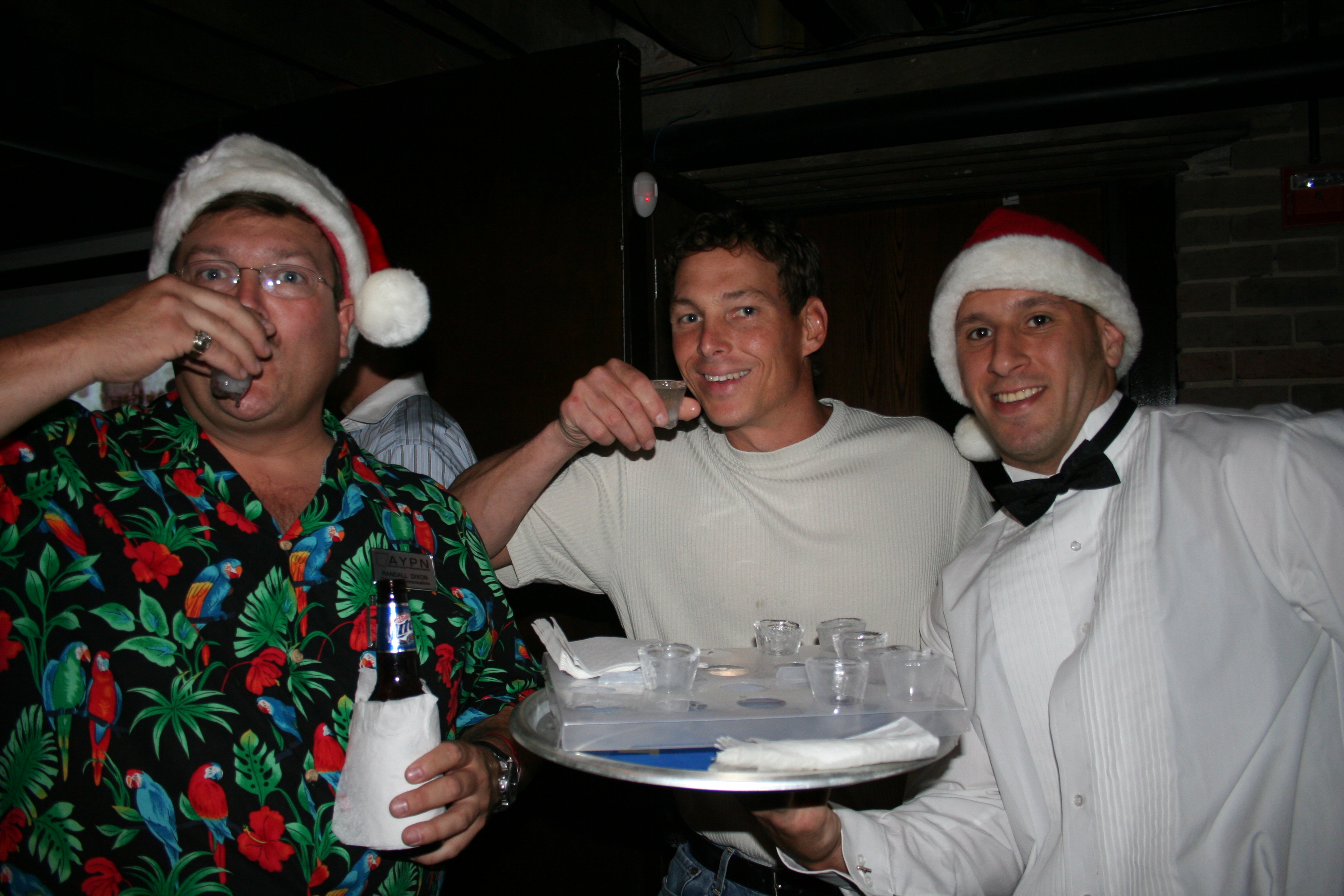 Cold Shots!
Pete Cimino serves Randall Dixon and Dan Landers drinks in shotglasses made of ice!