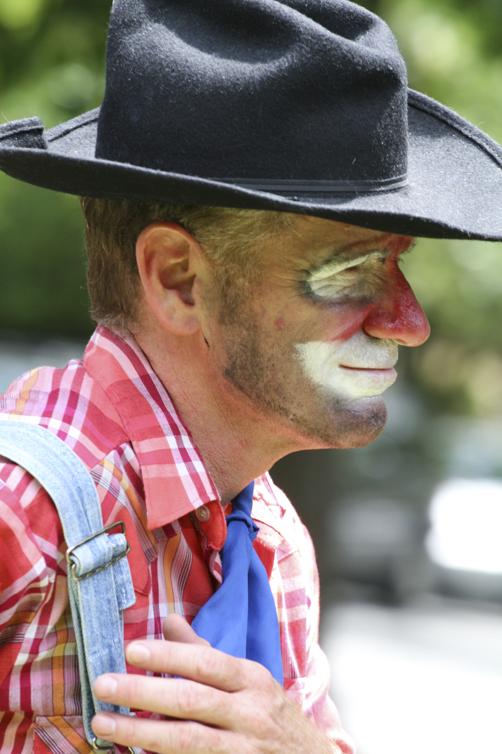 Louis Whitfield walks toward the camera while filming his opening scene.