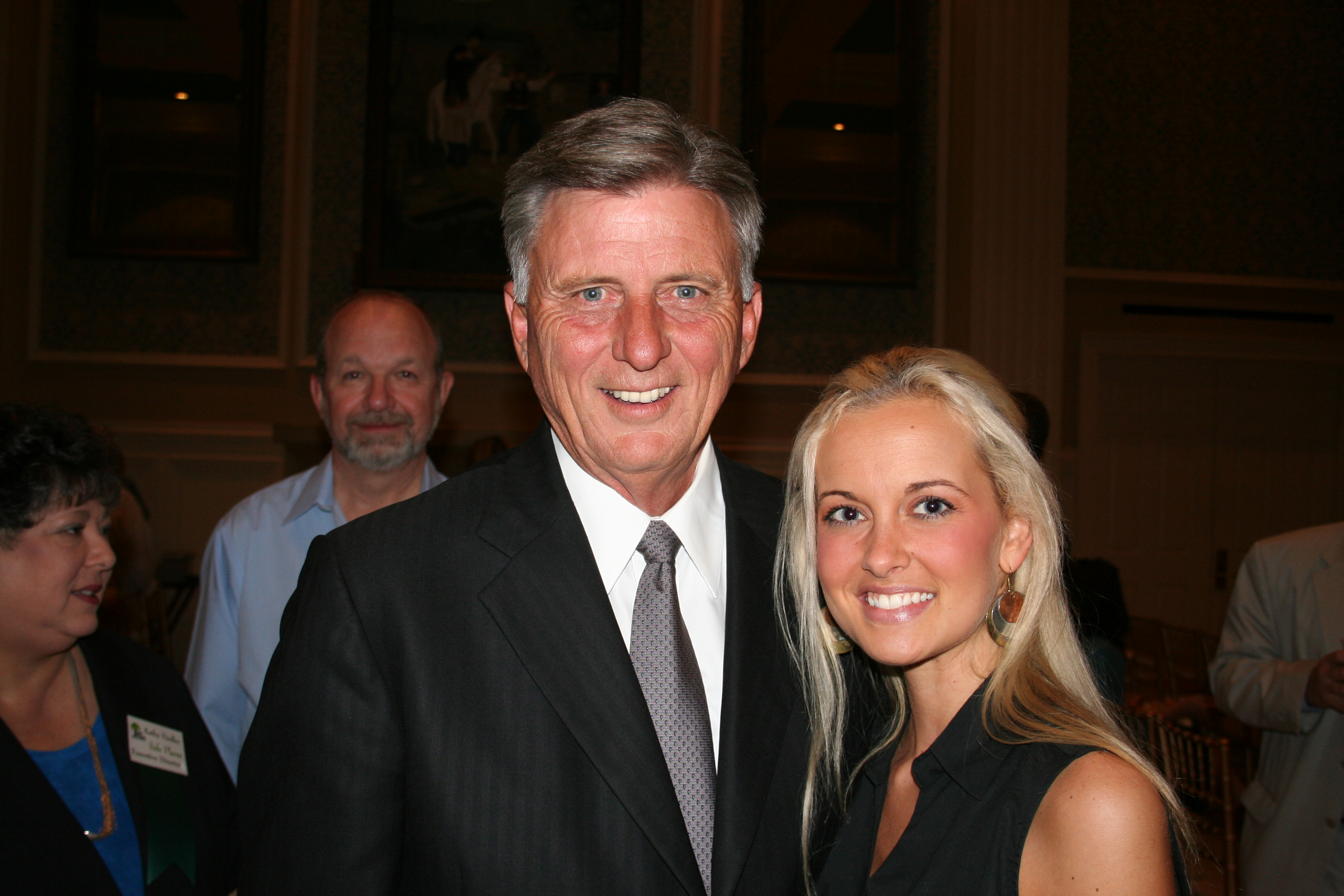 Governor Mike Beebe with SYNC's Lauren