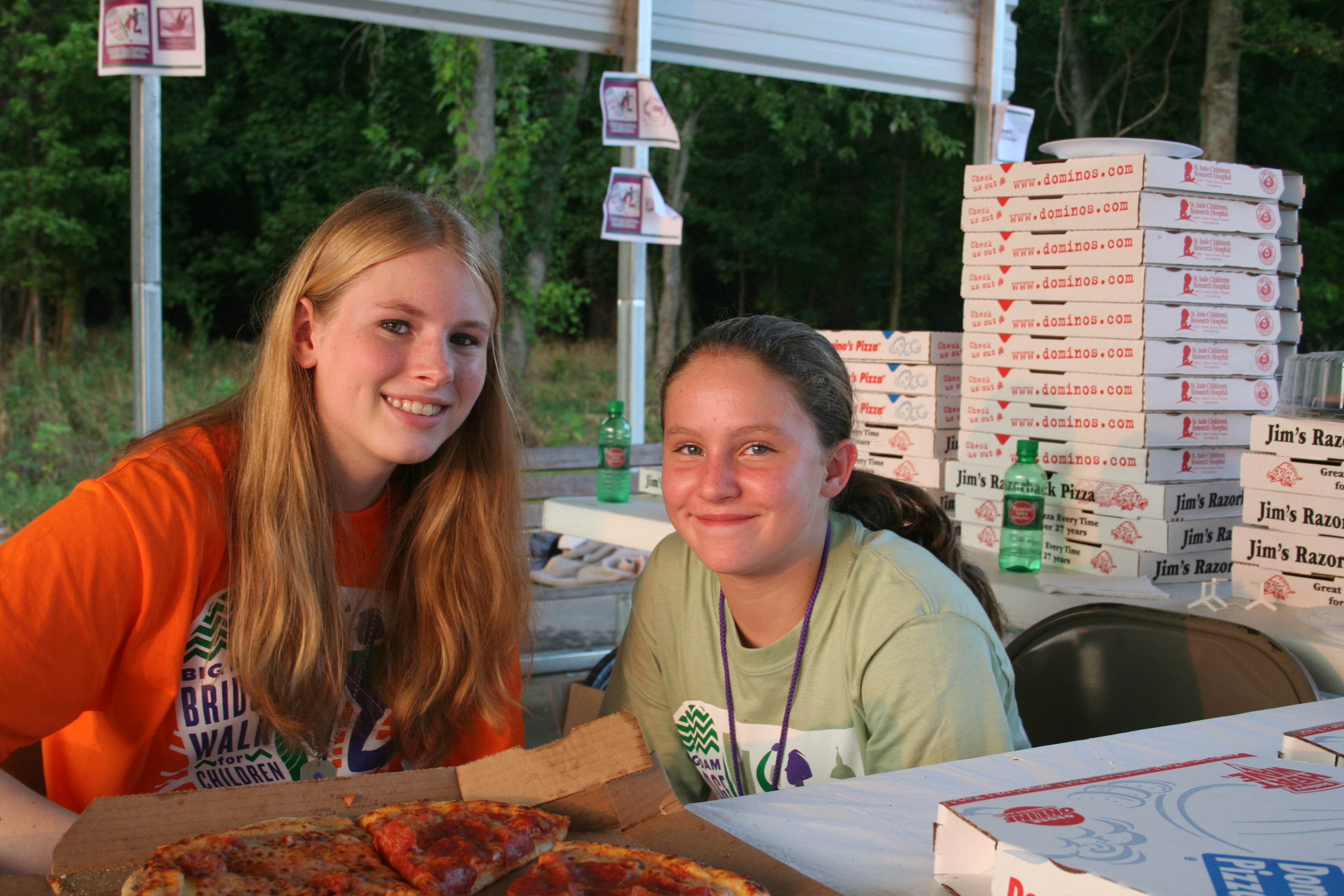 Pizza! Drinks! Apples! Cookies!
Bethany Shaw and Jessica Alliston are generous with the snacks.