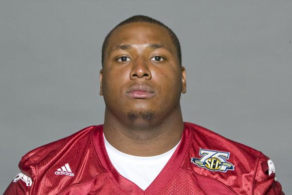 DE Harrison suspended indefinitely after drug arrest | Whole Hog Sports
