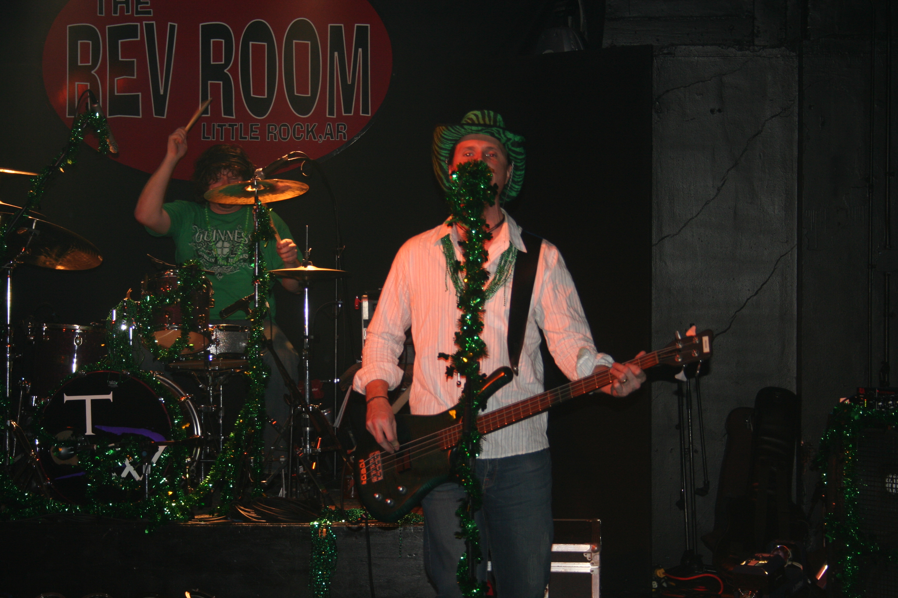 Tragikly White