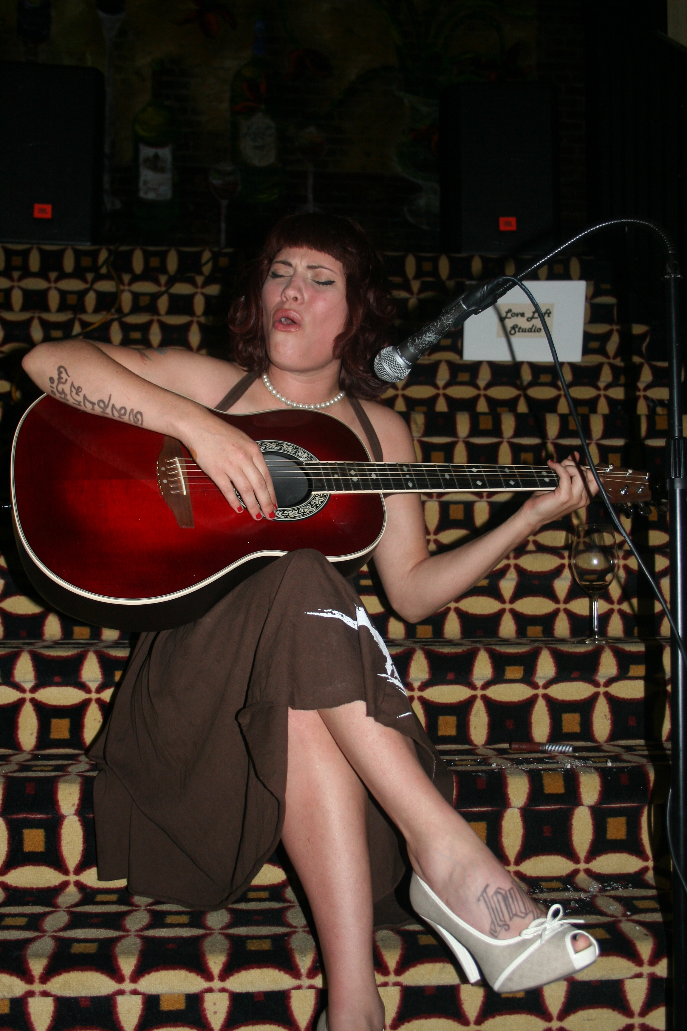 Amy Jo Savannah performs in the V Lounge.