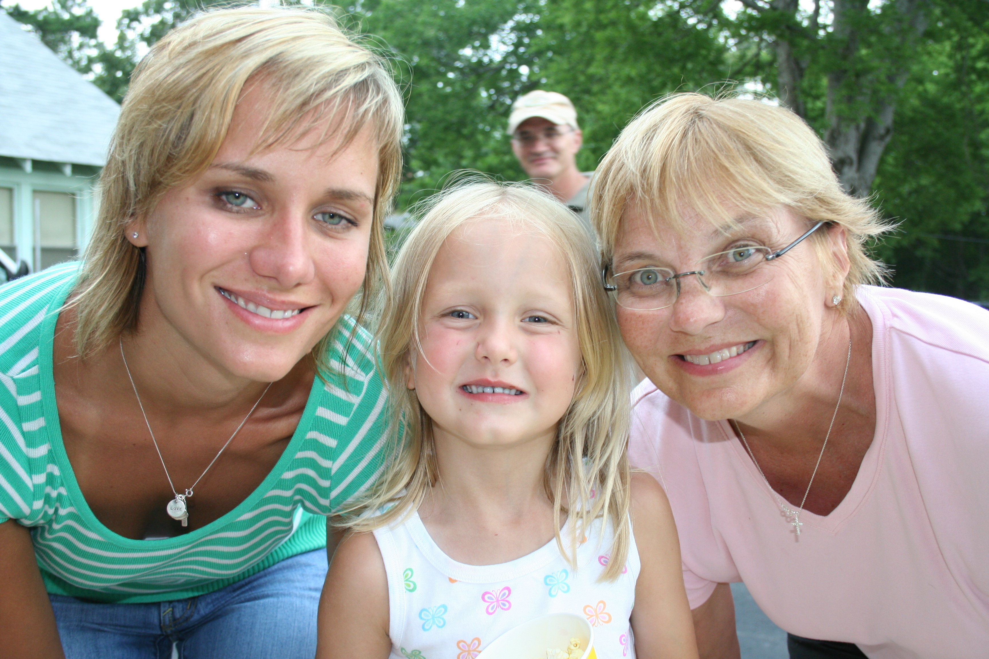 Brittany Stalcup, Audrey Seeds and Ellen Reif