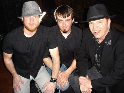 The Bluebirds are Jimmy Wooten on guitar and vocals, Cody Lowery on
drums and Bruce Flett on bass and vocals.
