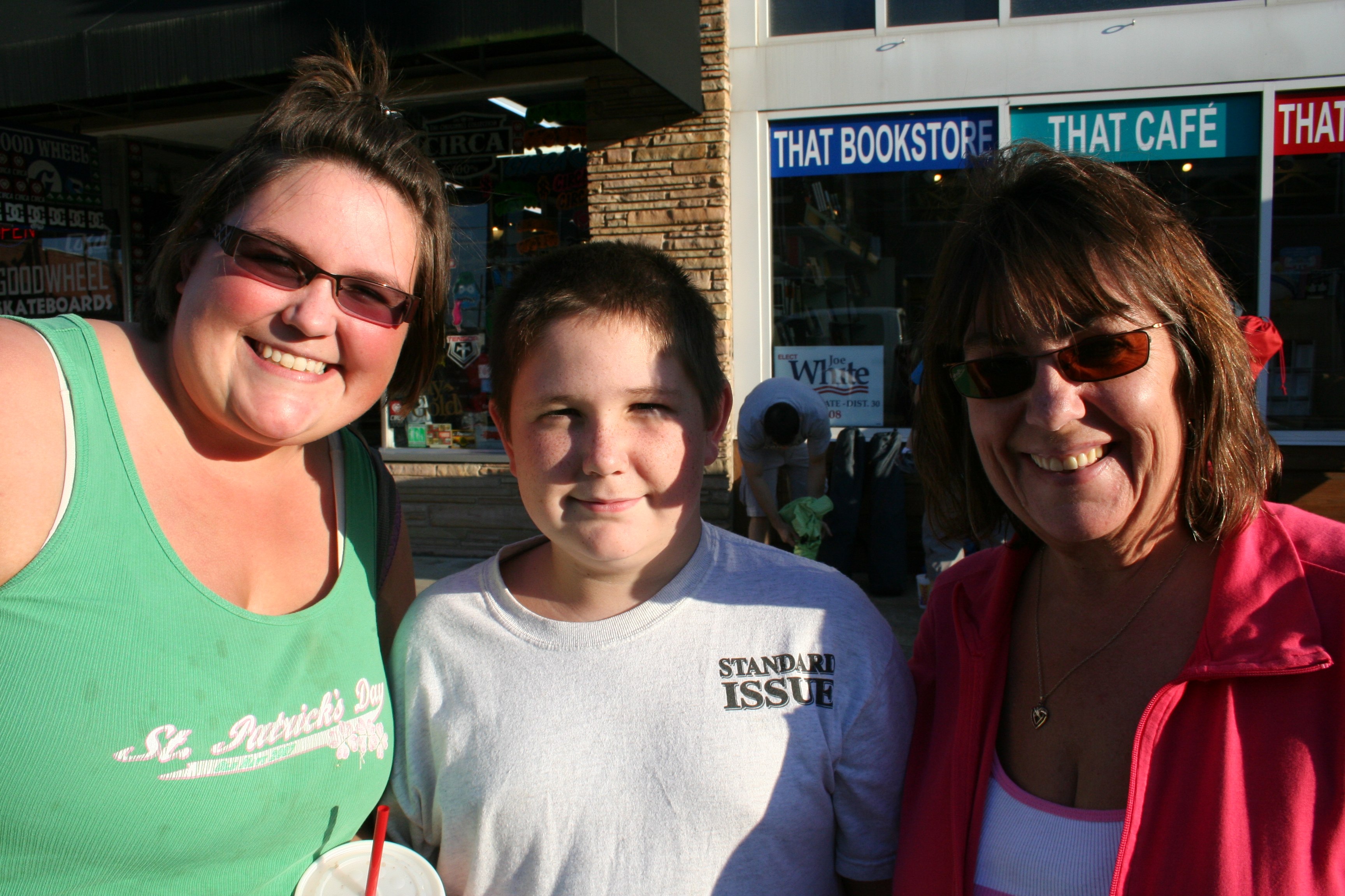 Caitlin Gregory, Justin Case and Alma Case