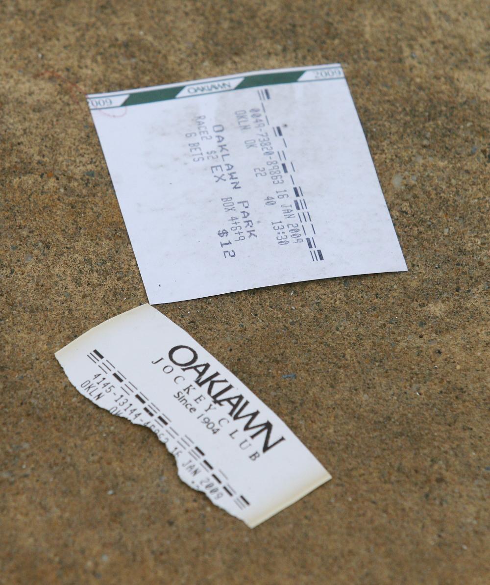 Opening Day of horse racing at Oak Lawn Park in Hot Springs.
