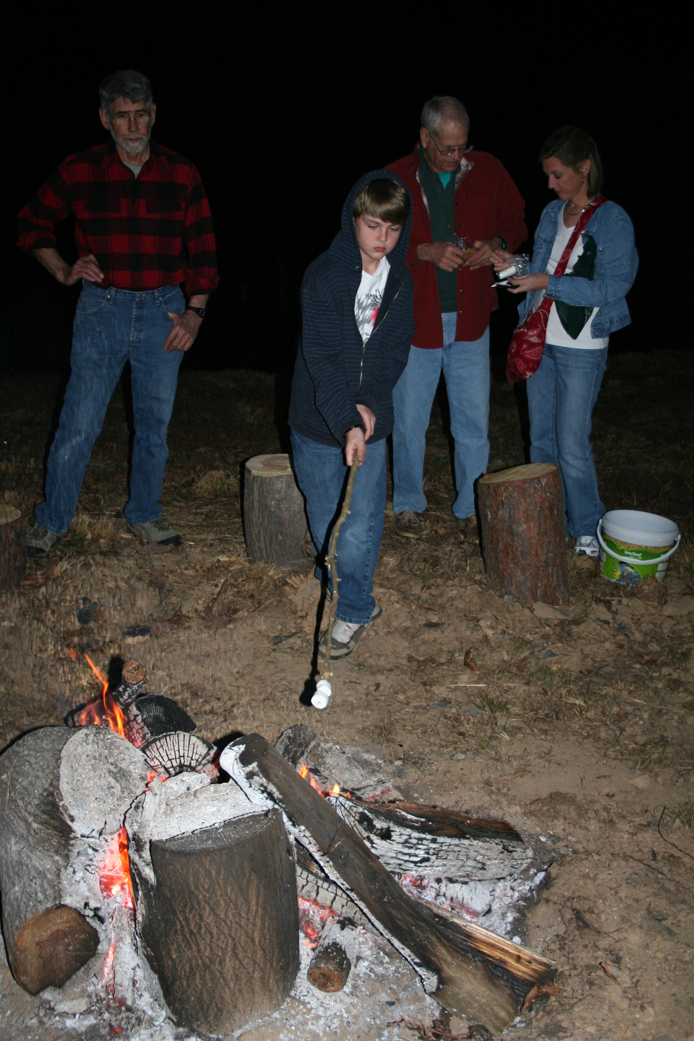 Makins s'mores by the Americana tent
