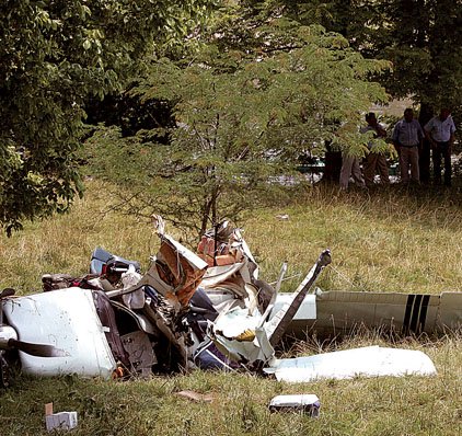 3 killed in crash of small plane at resort in northern Arkansas