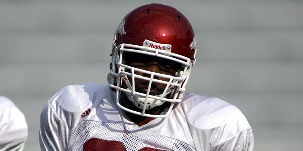 WholeHogSports - Arkansas' Askew adjusting attitude