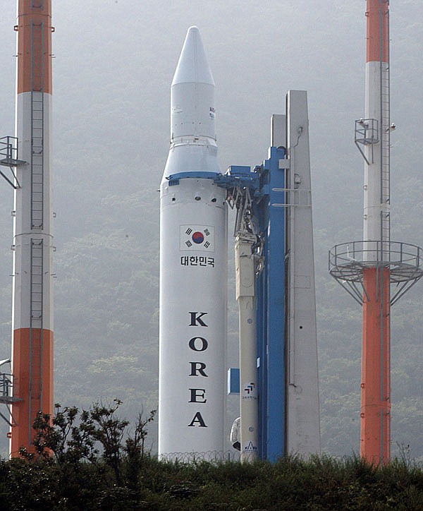 South Korea to launch 1st rocket; eyes on NK response | The Arkansas ...