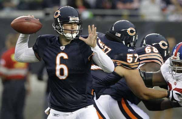 Quarterback Jay Cutler has helped revive the Chicago Bears' offense. Cutler, acquired in an off-season trade, completed 8 of 11 passes for 121 yards and a touchdown in a 17-3 exhibition victory over the New York Giants.