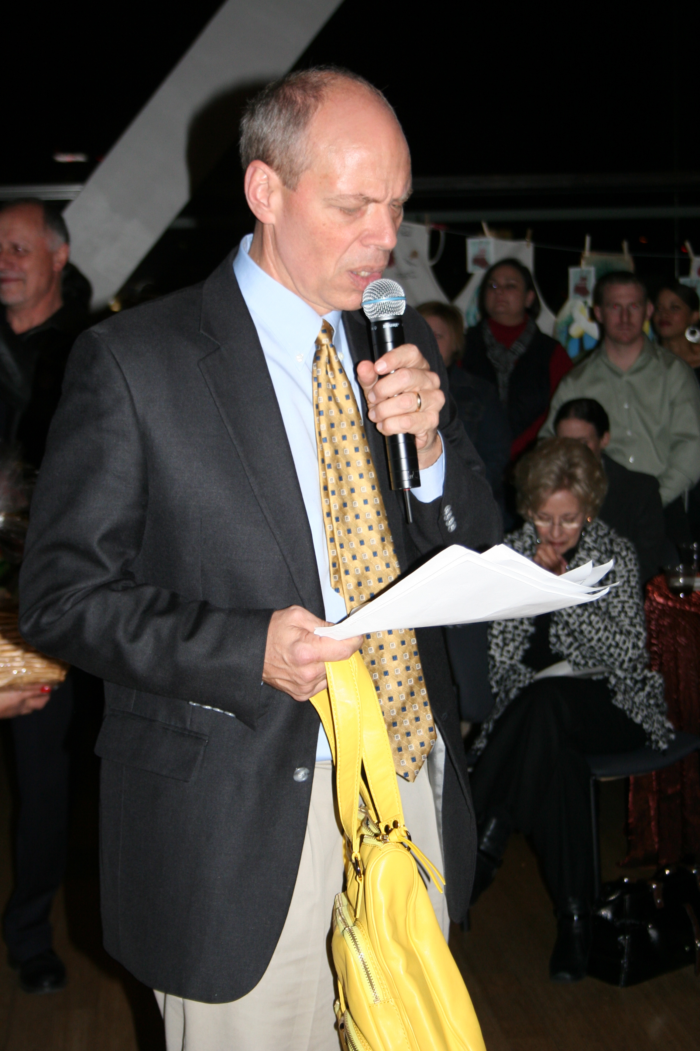 Emcee Craig O'Neill