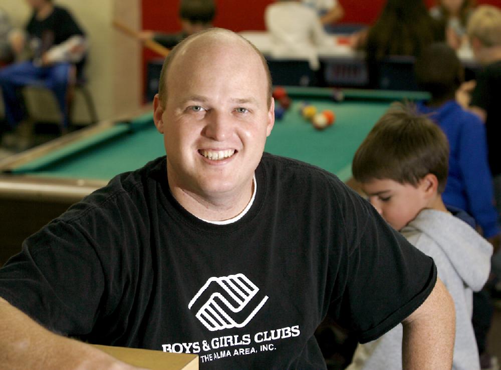 Arkansas Democrat-GazetteJASON IVESTER 12-08-09Zach Dean, executive director for the Boys & Girls Club of the Alma Area shot on Tuesday, Dec. 8, 2009 inside and outside the center