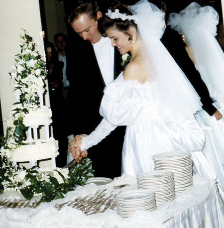 Unclaimed Family Photo - Dec. 6, 1991, Paul and Autumn Martens.