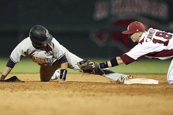 WholeHogSports - College Baseball: Handcuffed Hogs