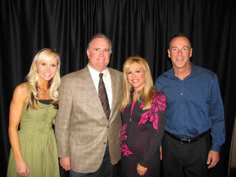 Arkansas Democrat-GazetteRICH POLIKOFF
lifesource 2 nwp 0523.jpg
lifesource 2 nwp 0523.jpg
Sean and Leigh Anne Tuohy of Memphis (center) with Tiffany and Jimmy Dykes
