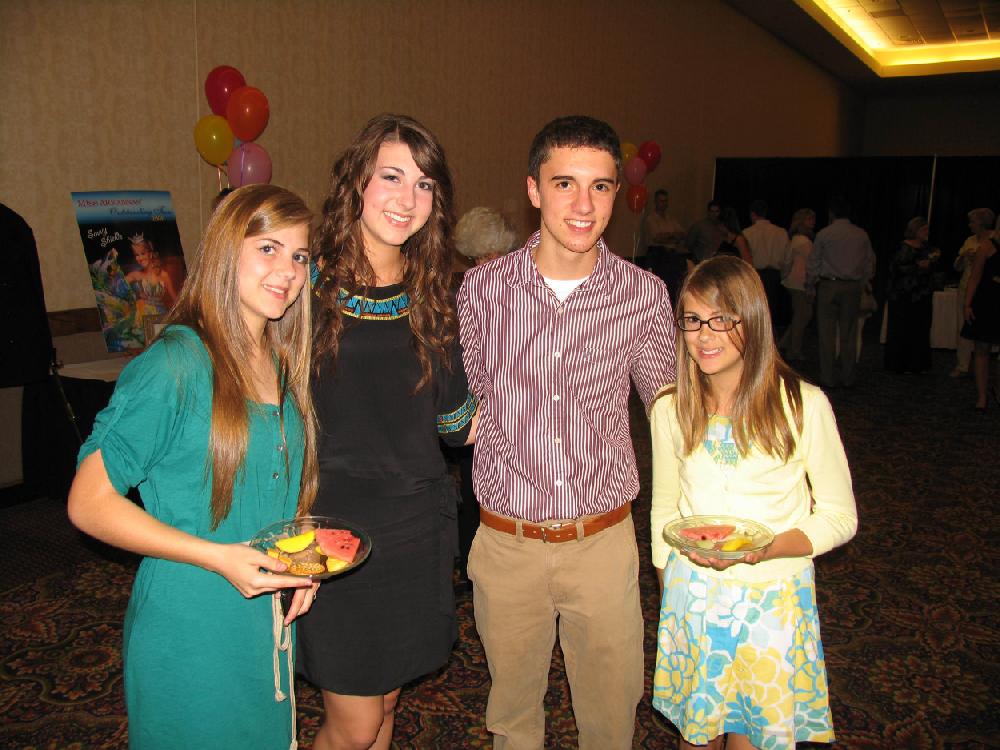 Arkansas Democrat-GazetteRICH POLIKOFF
lifesource 3 nwp 0523.jpg
Bethany Cameron, Haley Cameron, Jacob Davies and Grace Cameron
