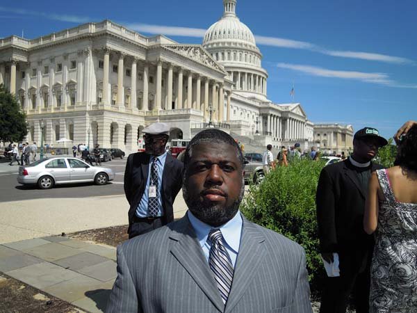 Mayor James Valley of Helena-West Helena visited Capitol Hill Tuesday as part of a National Conference of Black Mayors delegation lobbying for proposed energy legislation.