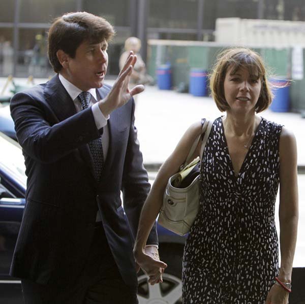  Former Illinois Gov. Rod Blagojevich and his wife Patti arrive at the federal court building last week in Chicago.