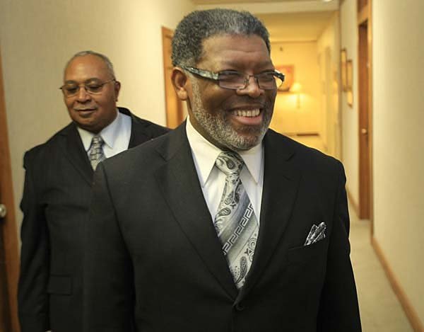   Judge L.T. Simes of Helena-West Helena enters the conference room for a hearing at the Judicial Discipline and Disability Commission in Little Rock. 