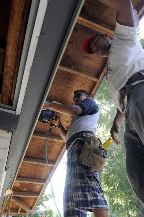 Springdale Housing Authority Renovating Apartments