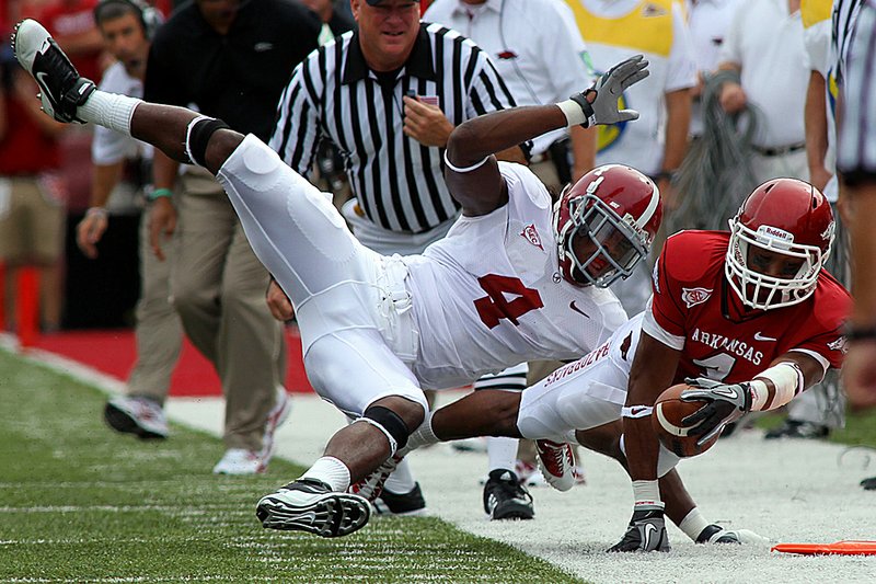 With only four receptions — and none against Georgia the previous week — Arkansas wide receiver Jarius Wright more than doubled his numbers for the season, catching six passes for 131 yards in the 24-20 loss to Alabama on Saturday.