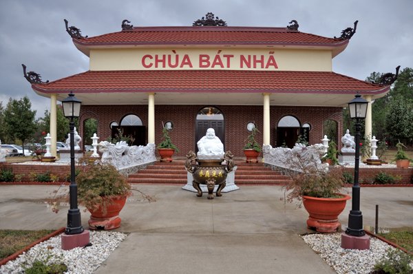 The Chua Bat Nha temple in Bauxite is celebrating its 10th anniversary. 