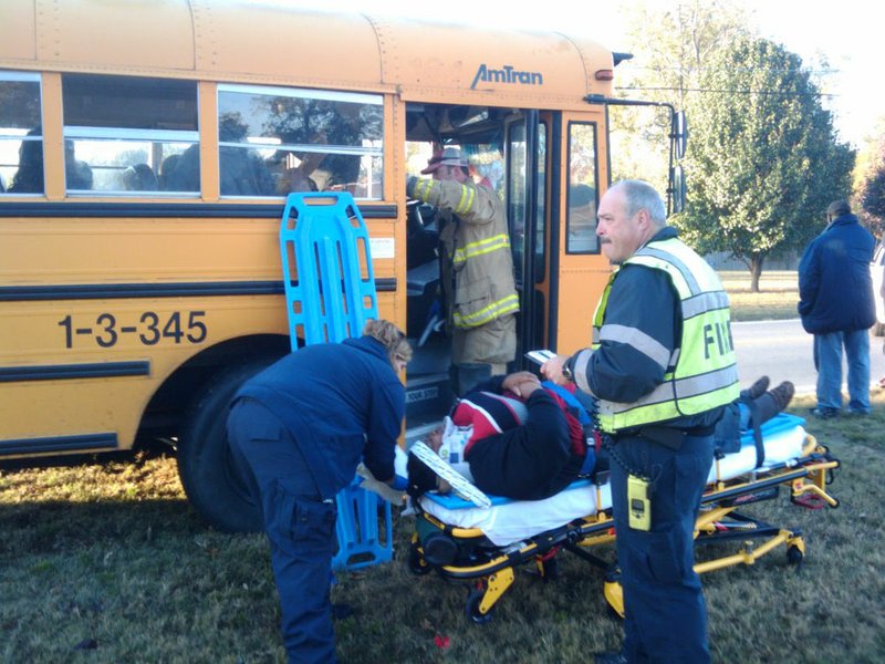 4 injured in Pulaski County school bus accident The Arkansas Democrat