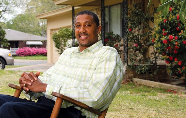 Former Hog basketball player Scotty Thurman is now focusing his talents off the court.