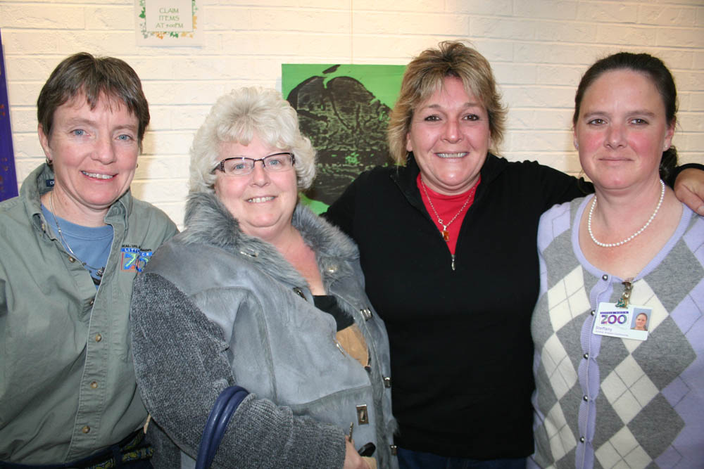 Debbie Thompson, Terri Branson, Carrie Day and Steffany White