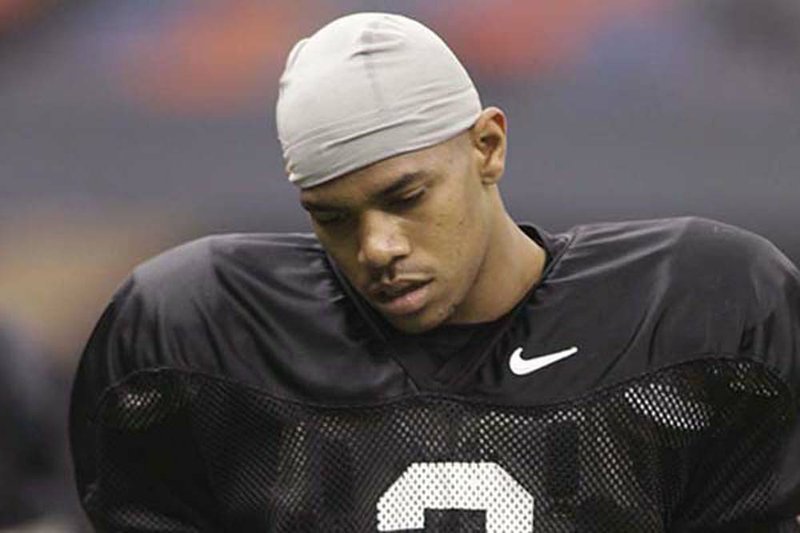 Ohio State quarterback Terrelle Pryor is practicing with the Buckeyes in New Orleans in preparation for Tuesday’s Sugar Bowl against Arkansas. The Columbus Dispatch reported Sunday that Pryor had been stopped by the police three times in the past three years for traffic violations while driving cars owned by a used car salesman or from a lot where the salesman worked.

 
