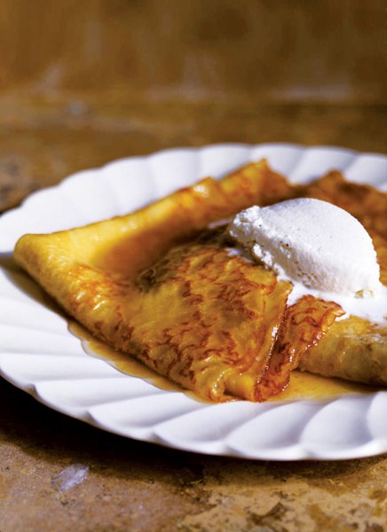 The sweetness of vanilla and orange match perfectly in this dish, Crepes Sucrées With Grand Marnier. It’s easy to make and sure to delight dinner guests as a classy dessert.