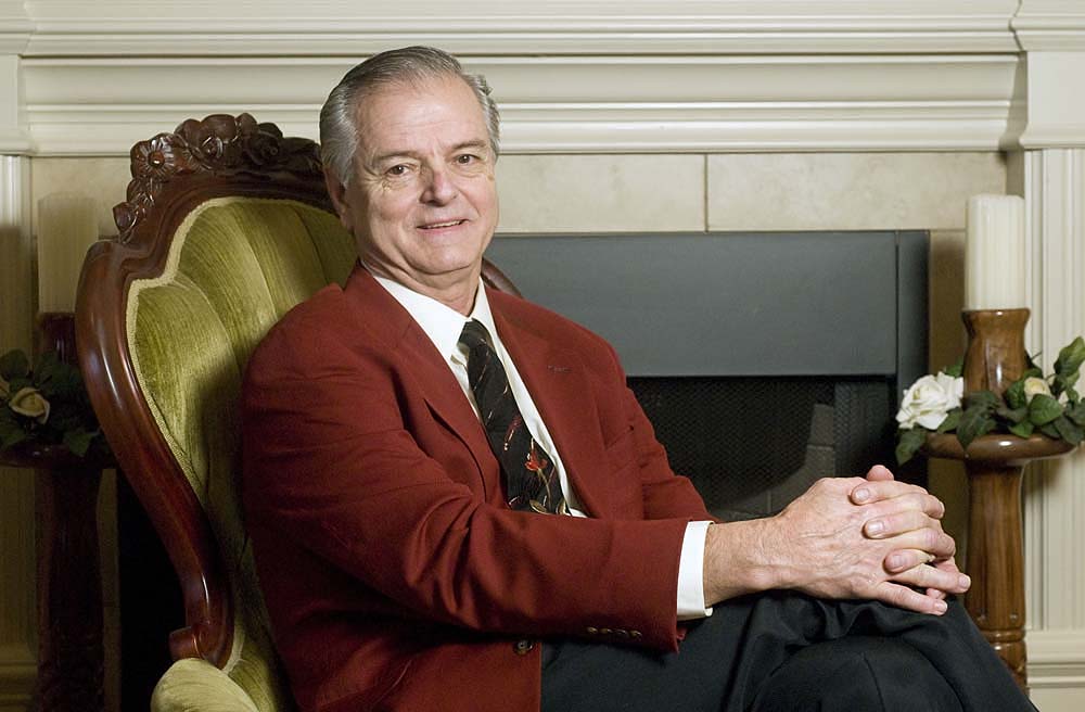 Founding president of Northwest Arkansas Community College dies at 82 - Vimarsana News