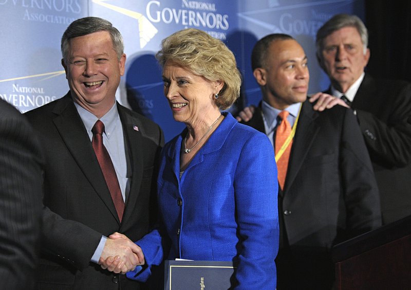 Govs. Dave Heineman (from left) of Nebraska, Christine Gregoire of Washington, Deval Patrick of Massachusetts and Mike Beebe of Arkansas warned Saturday that a U.S. government shutdown would adversely affect every state.

 

