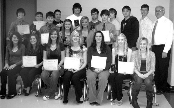 Members of the Gravette FBLA (Future Business Leaders of America) Club who attended a spring leadership conference in Fort Smith were, front row, l to r, Samantha VanOtterloo, Jenna Brown, Christina Lovell, Kaitlynn Britton, Jessica Price, Amy Riles, Hailey Morrison; middle row, Noah Smith, Whitney DeWitt, Haley House, Carson Alsup; back row, Sayer Smith, Seth Rutherford, Cody Bullock, Cody Montee, Trey Tyner, Ricky Wolfinbarger, Joel Coy, Alex Lovell and Harry Almond, advisor. 