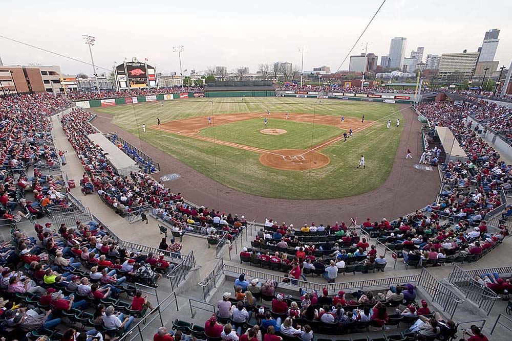 WholeHogSports College Baseball Loud finish for 10,062