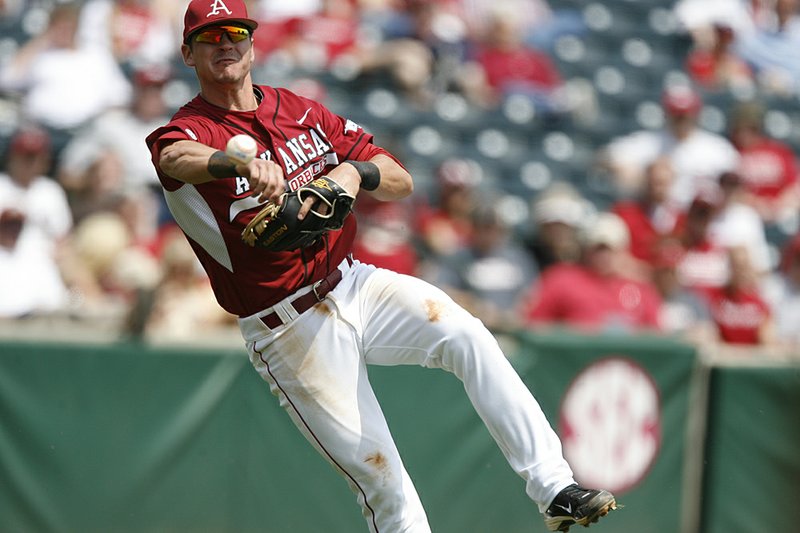 SEC BASEBALL Stubborn Bulldogs avert sweep Whole Hog Sports