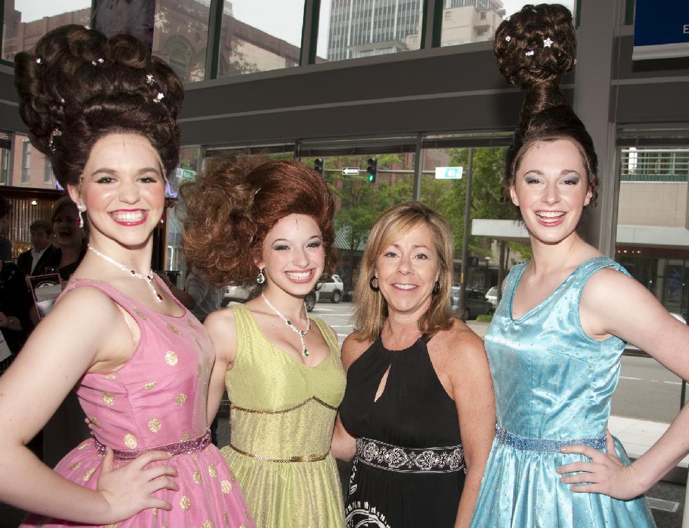 Arkansas Democrat-Gazette/CARY JENKINS
4/18/11
Stacy Hawking, Mary Katelin Ward, Kathy Hooker and Molly Rosenthal