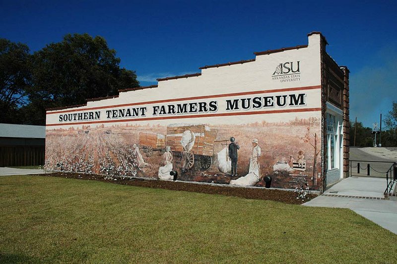 The Southern Tenant Farmers Museum in Tyronza has a mural depicting
the cotton harvest.