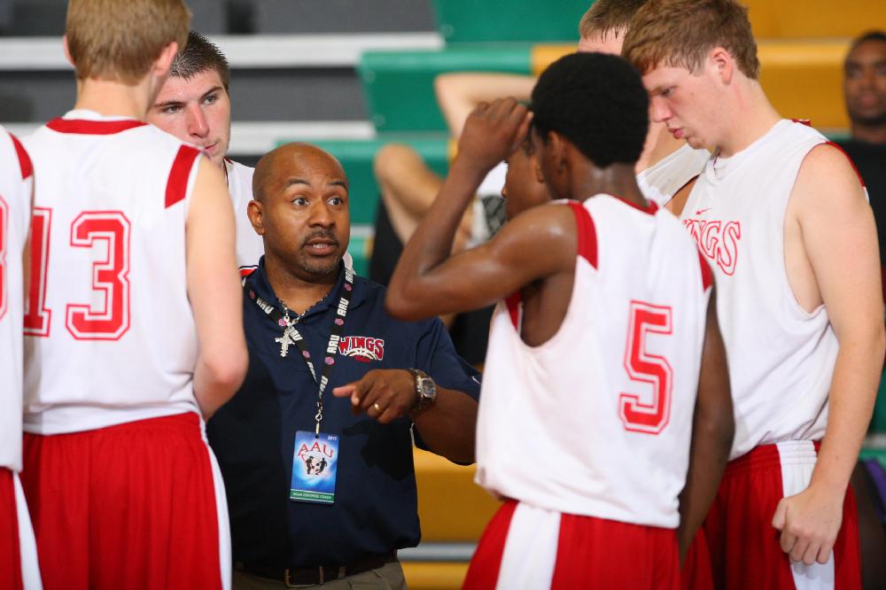 7/6/11
Arkansas Democrat-Gazette/STEPHEN B. THORNTON
Montgomery TarHeels versus Arkansas Wings Elite during their AAU basketball game Wednesday afternoon at Philander Smith College.