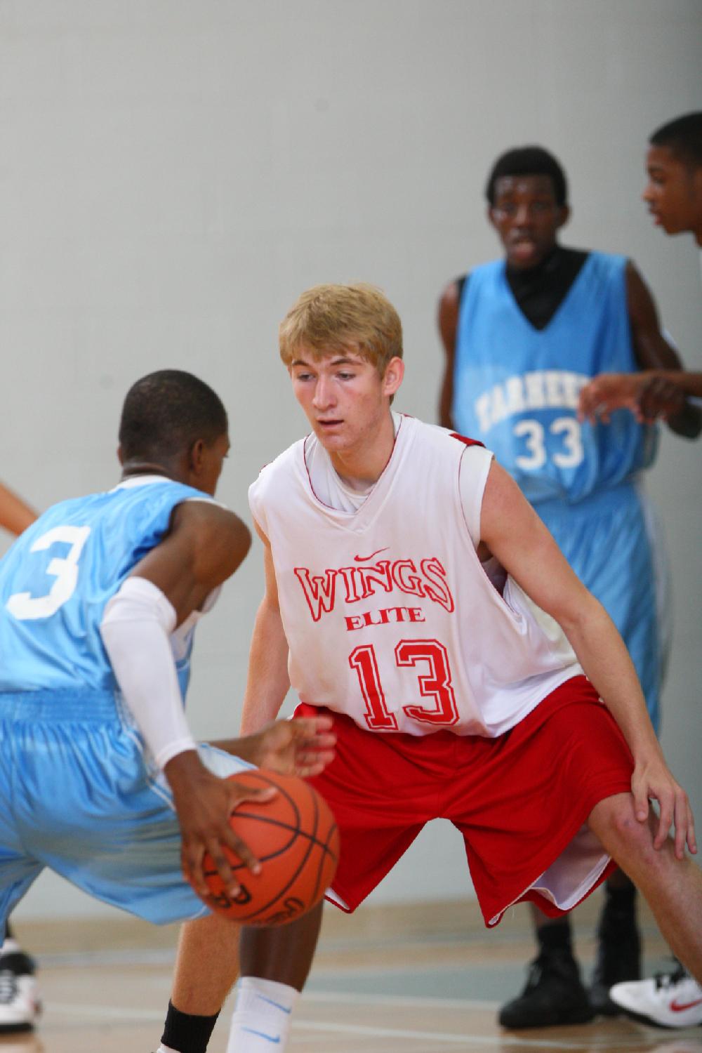 7/6/11
Arkansas Democrat-Gazette/STEPHEN B. THORNTON
Montgomery TarHeels versus Arkansas Wings Elite during their AAU basketball game Wednesday afternoon at Philander Smith College.