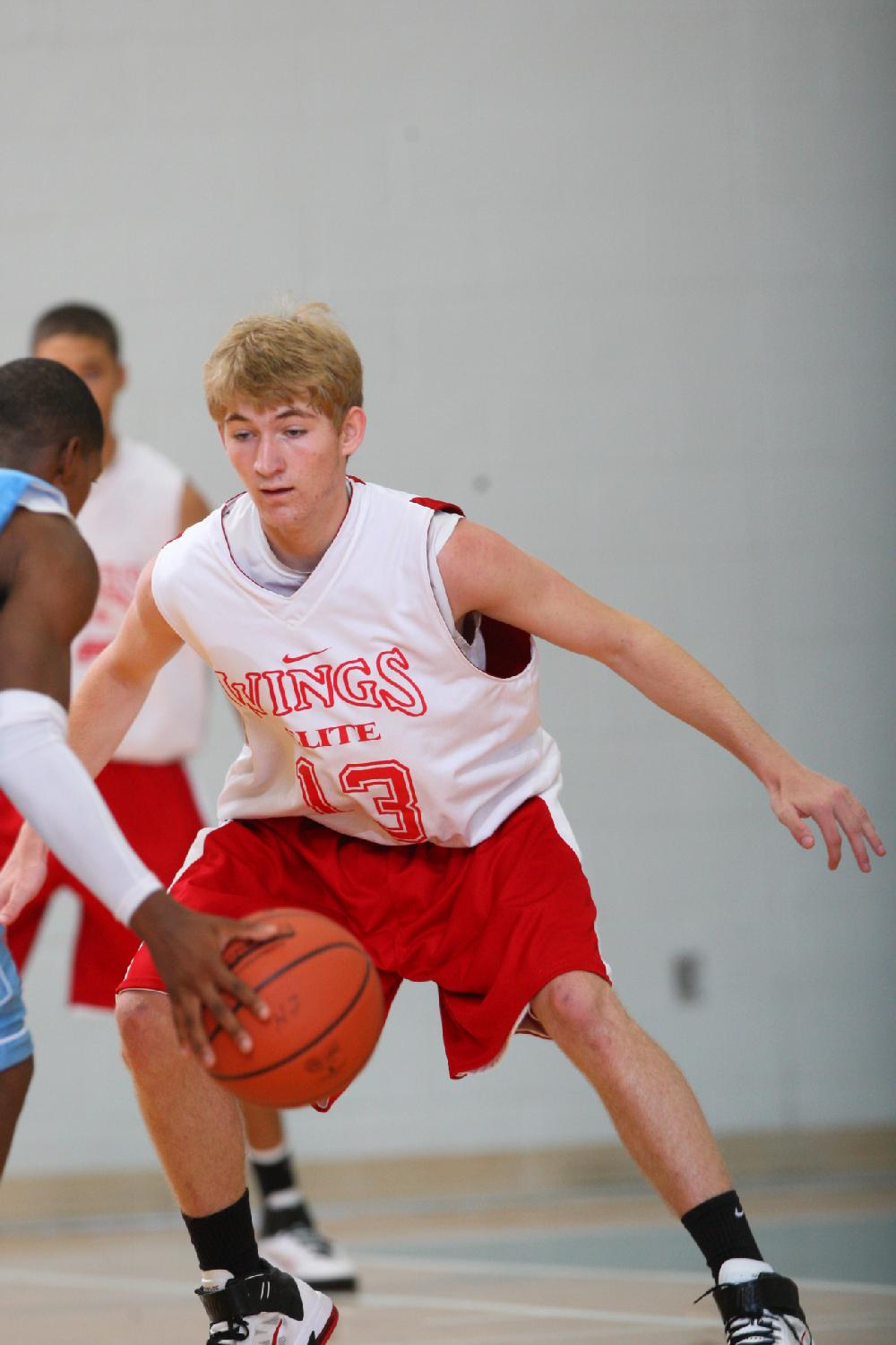 7/6/11
Arkansas Democrat-Gazette/STEPHEN B. THORNTON
Montgomery TarHeels versus Arkansas Wings Elite during their AAU basketball game Wednesday afternoon at Philander Smith College.