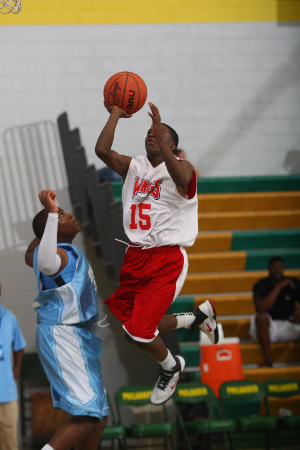 7/6/11
Arkansas Democrat-Gazette/STEPHEN B. THORNTON
Montgomery TarHeels versus Arkansas Wings Elite during their AAU basketball game Wednesday afternoon at Philander Smith College.