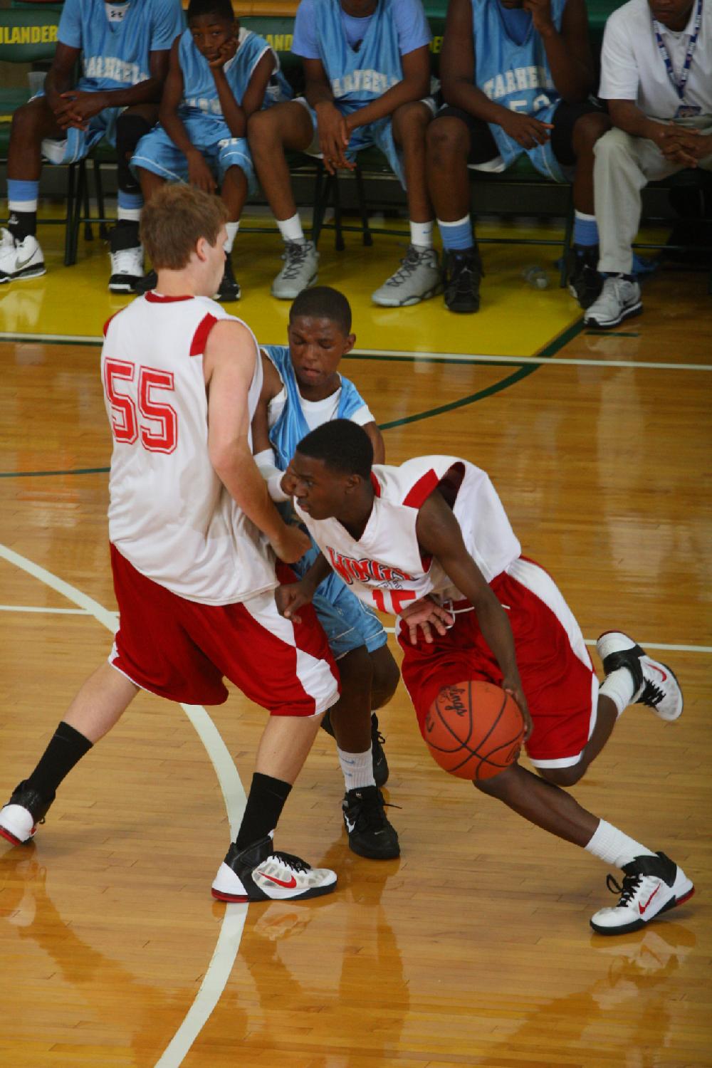 7/6/11
Arkansas Democrat-Gazette/STEPHEN B. THORNTON
Montgomery TarHeels versus Arkansas Wings Elite during their AAU basketball game Wednesday afternoon at Philander Smith College.