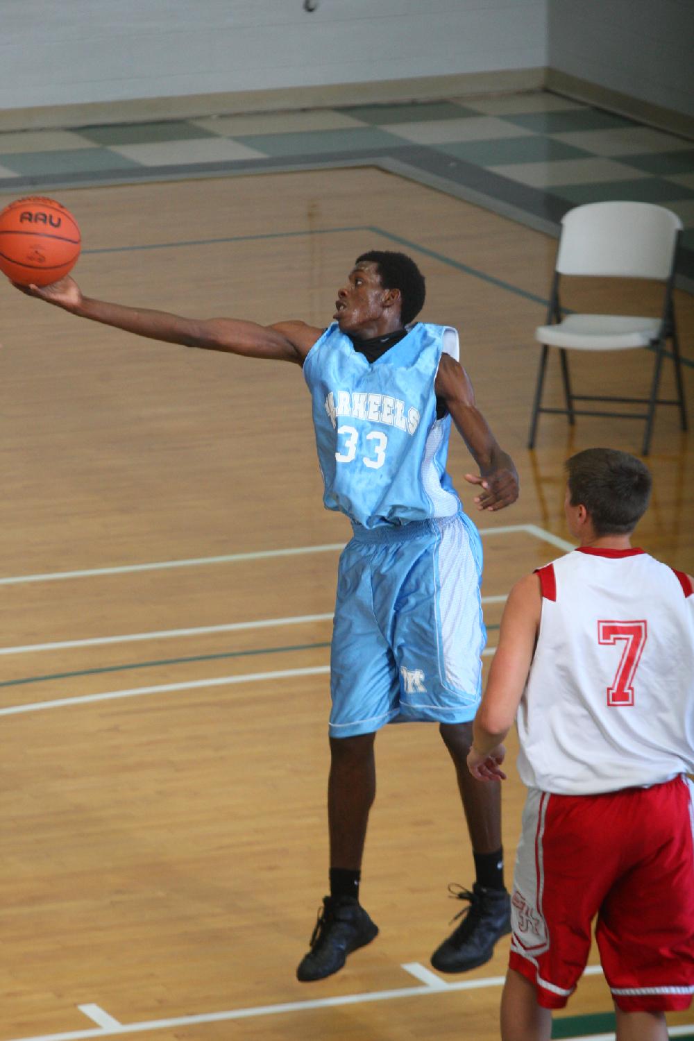 7/6/11
Arkansas Democrat-Gazette/STEPHEN B. THORNTON
Montgomery TarHeels versus Arkansas Wings Elite during their AAU basketball game Wednesday afternoon at Philander Smith College.