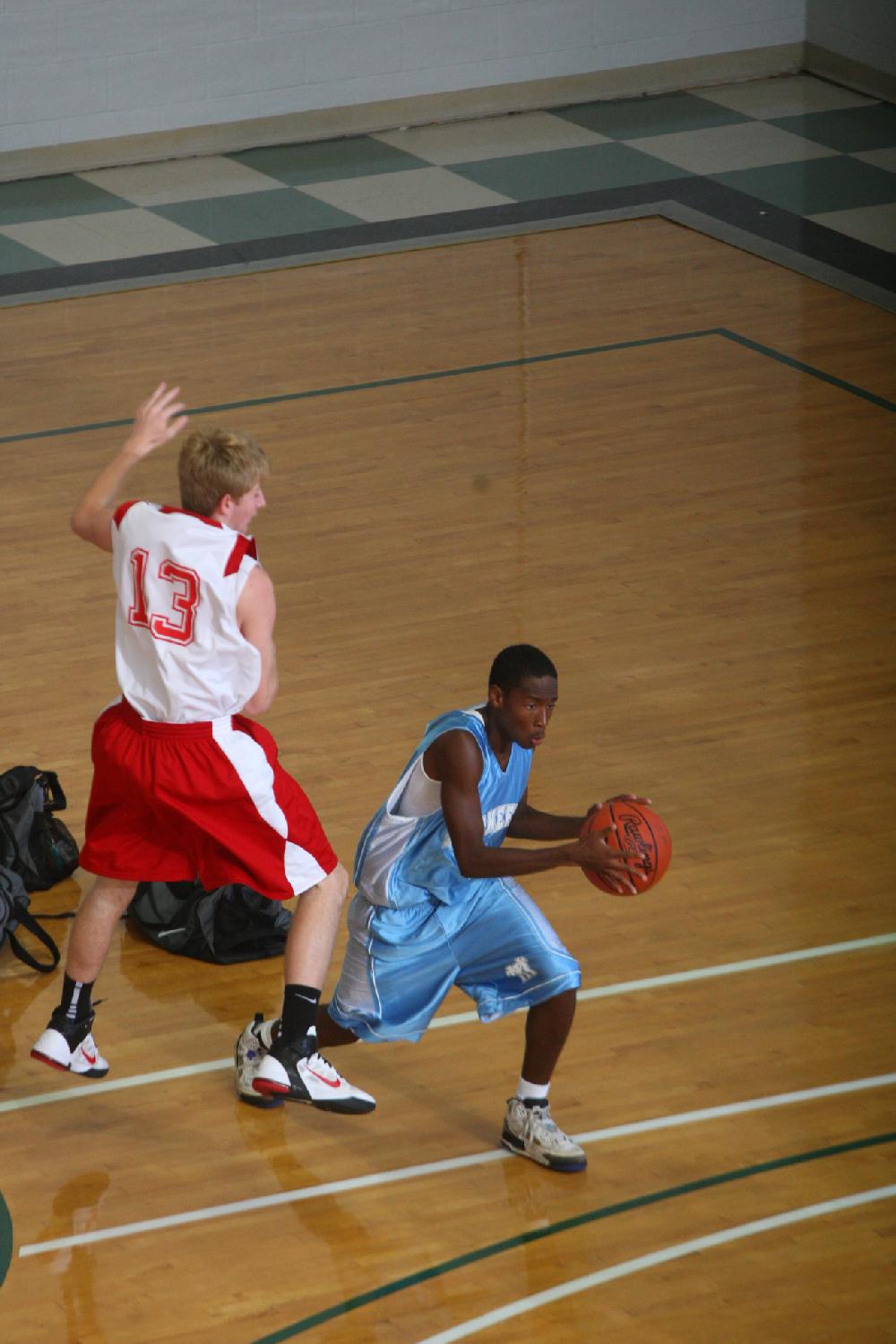7/6/11
Arkansas Democrat-Gazette/STEPHEN B. THORNTON
Montgomery TarHeels versus Arkansas Wings Elite during their AAU basketball game Wednesday afternoon at Philander Smith College.