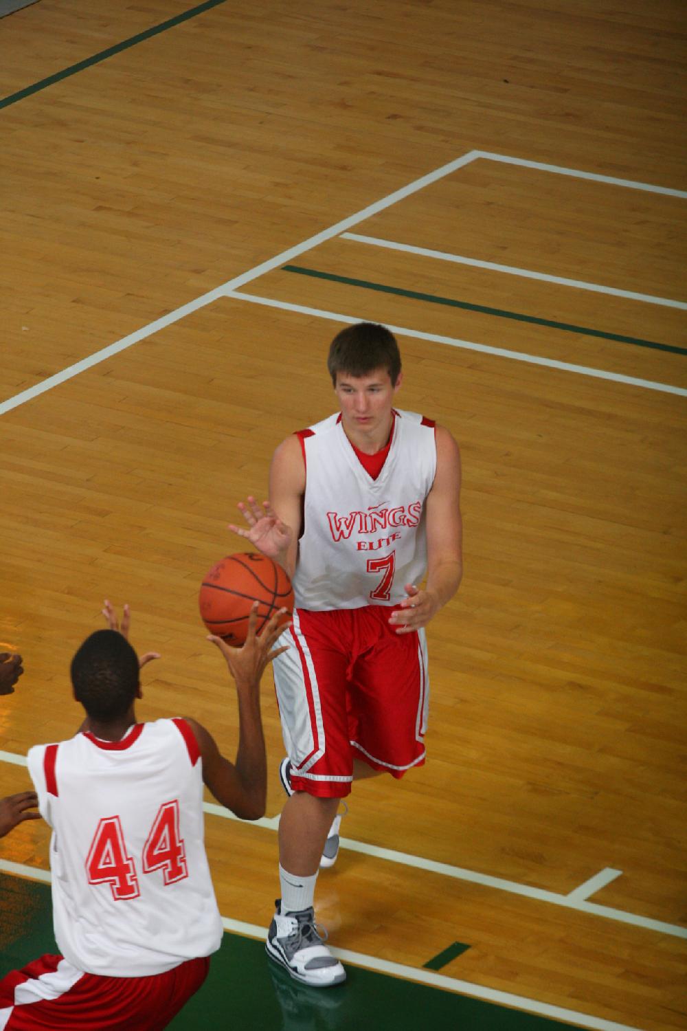 7/6/11
Arkansas Democrat-Gazette/STEPHEN B. THORNTON
Montgomery TarHeels versus Arkansas Wings Elite during their AAU basketball game Wednesday afternoon at Philander Smith College.